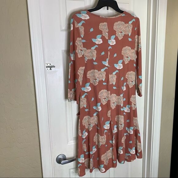 Downeast Floral Dress Size Medium - Picture 6 of 9